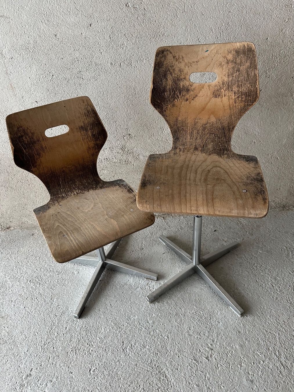 Stühle: Stuhl – Gebraucht aus Leuk-Stadt von 2thcircle 3