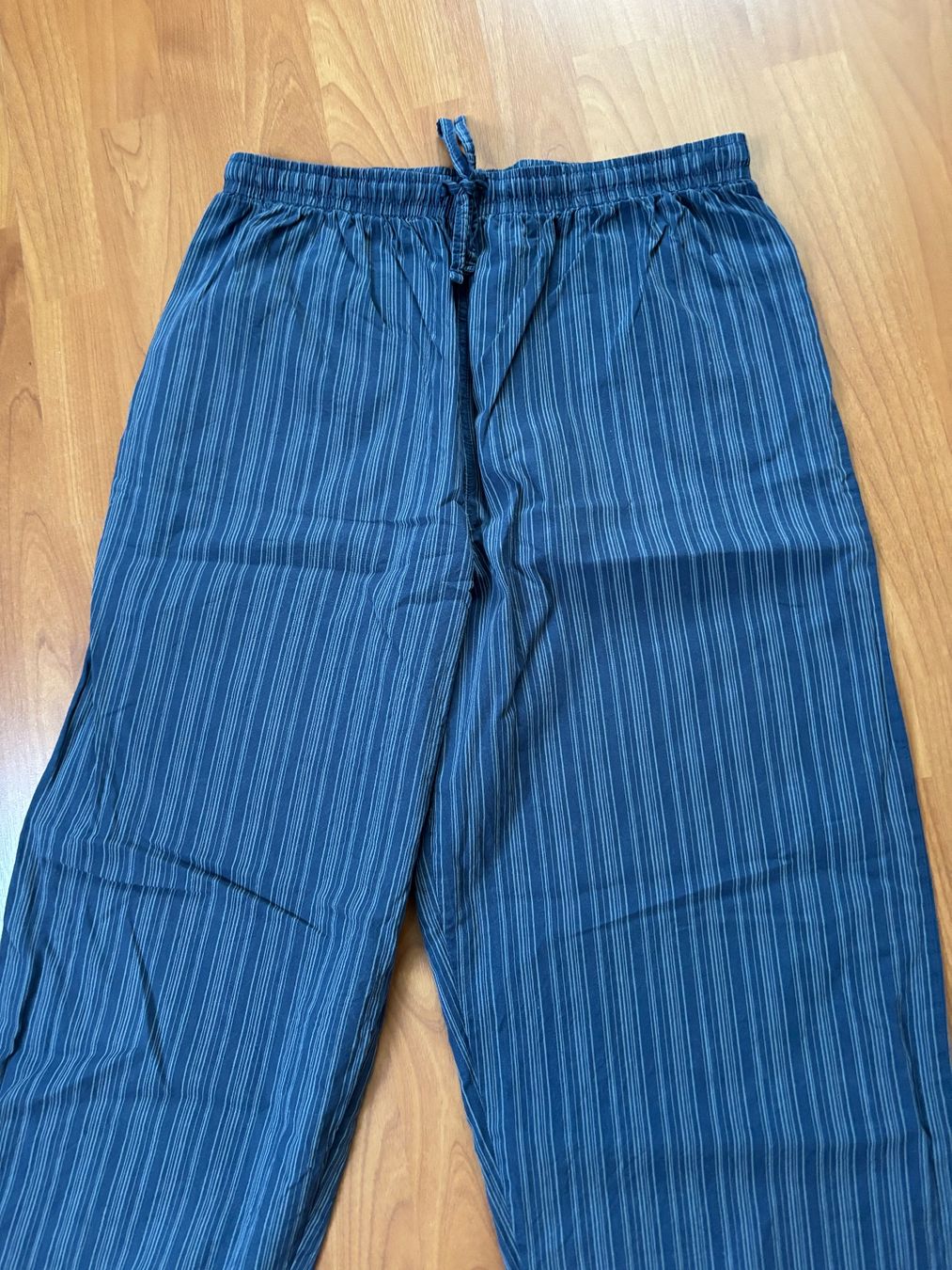 Pigiami: Pijama-Hose M Dunkelblau gestreift – Usato da Balsthal venduto da Uroby 1