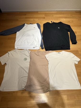 Herren Kleiderpaket Hoodies T-Shirts Grösse L M Mix