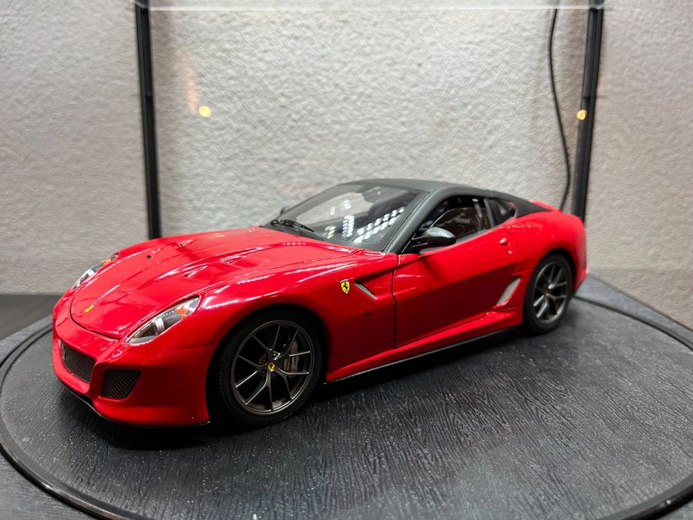 Hot Wheels 1/18 Ferrari 599 GTB Rouge – Modèle D'exposition, Occasion