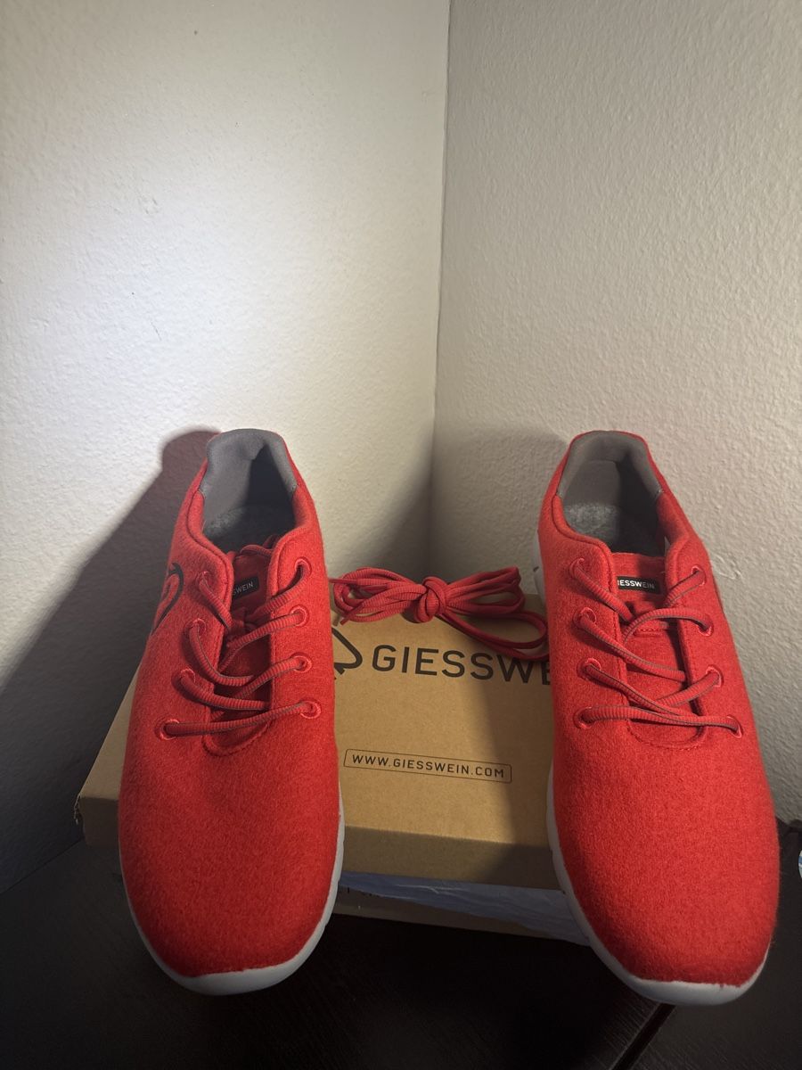 Herrenschuhe: Giesswein Schuhe aus Merinowolle – Neu (gemäss Beschreibung) aus Adliswil von rou_zsy5 1