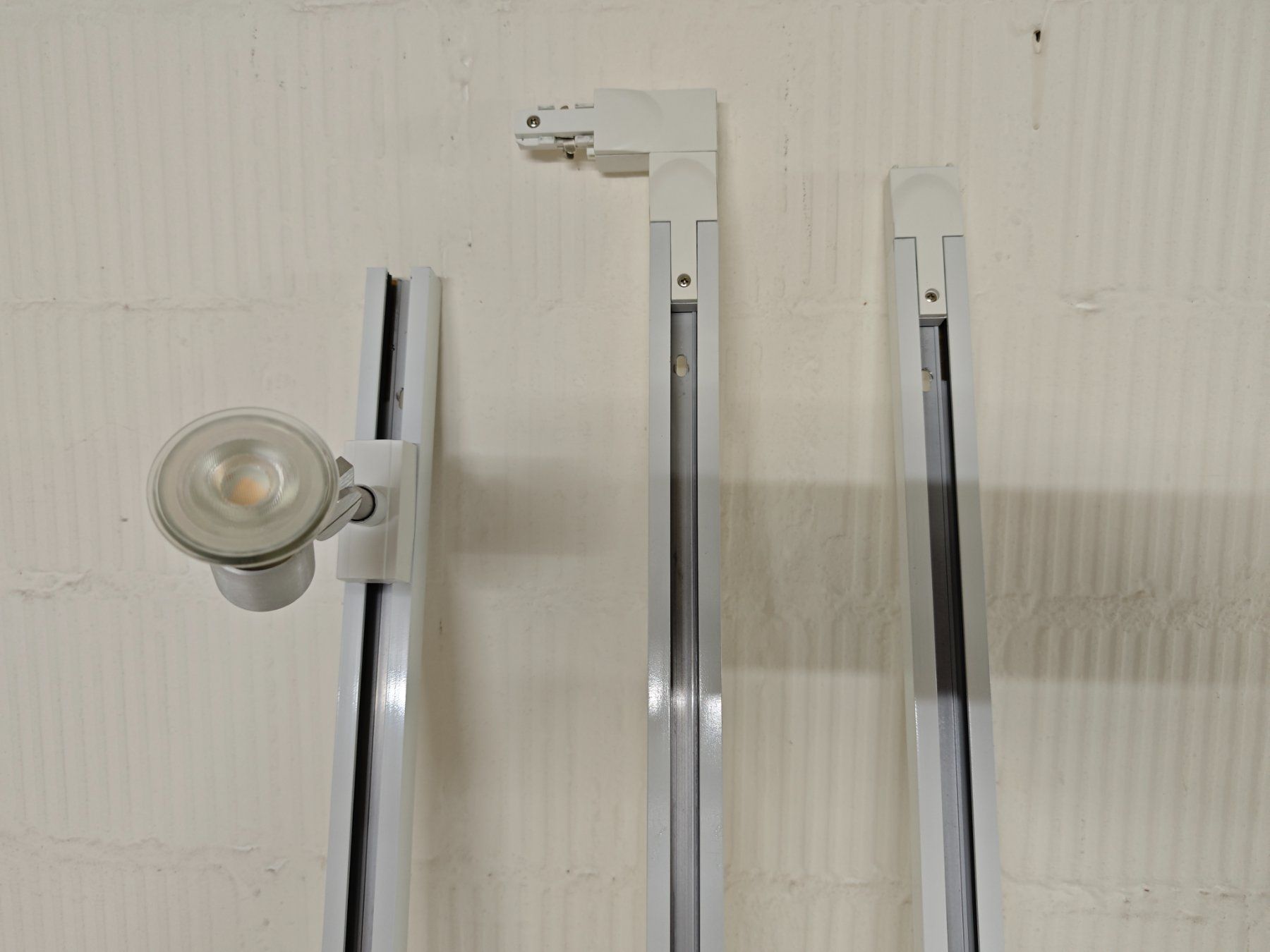 Lampadari & plafoniere: Leuchtenschiene Duoline 2M-WH – Usato da Wetzikon ZH venduto da bon_bt85 1