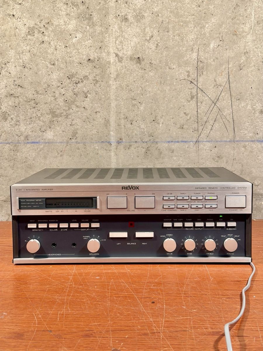 Revox Amplificatori: Revox B251 Integrated Amplifier – Usato da Lausanne venduto da artnouveau04