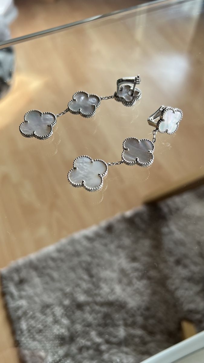 Altri gioielli: Set Silber Perlmutt Blumen (Ohrringe+Armband) – Usato da Uznach venduto da bmw-girl 3