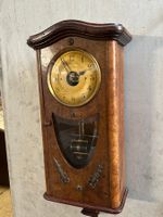 TOP RAR ELECTRIC BULLE WALL CLOCK um 1920