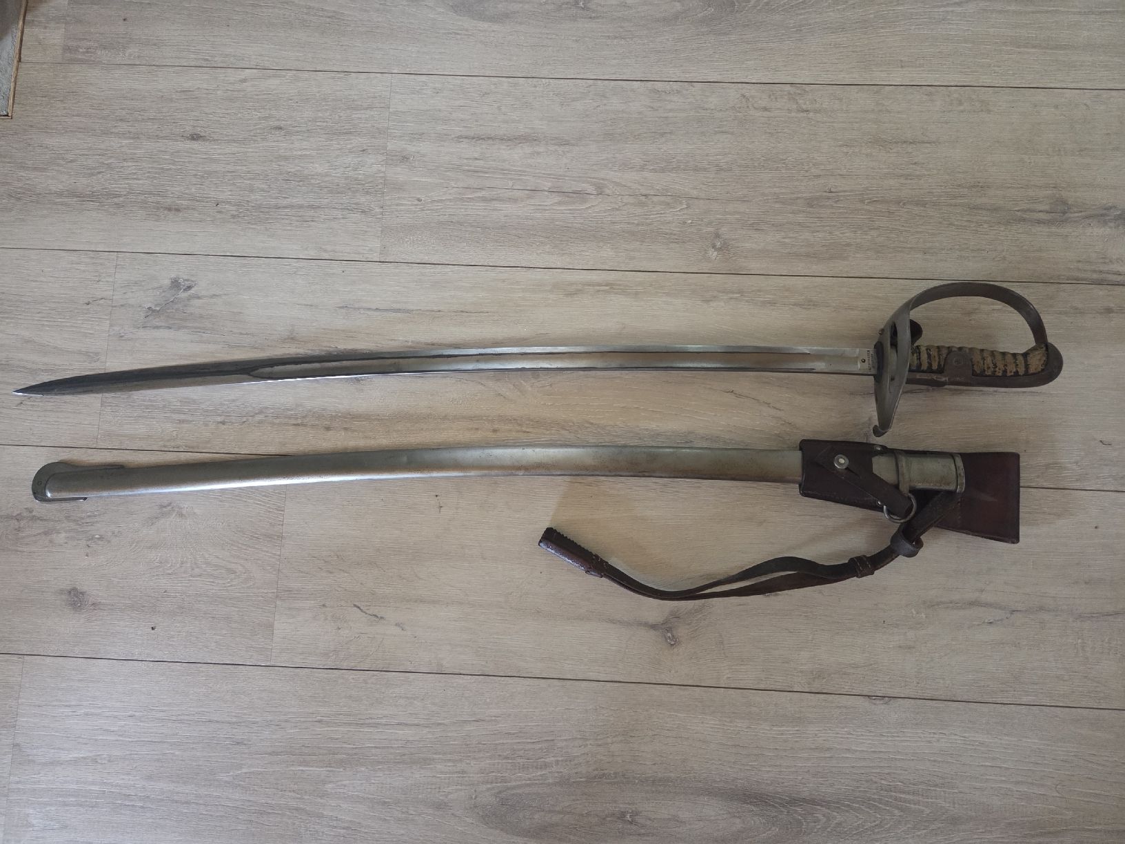 Armée suisse Armes blanches: Kavalleriesäbel Schweizer Armee – D'occasion à Gachnang par Paladin77 2