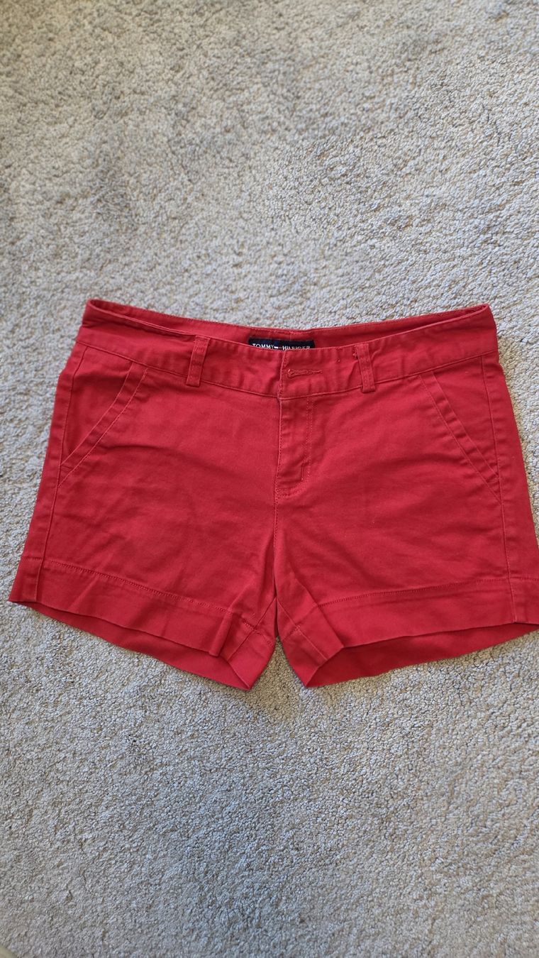 Pantaloni: Shorts – Usato da Zug venduto da opo_cy5d