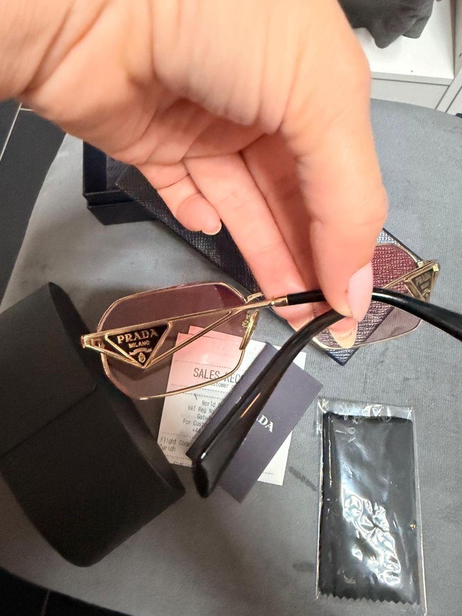 Prada Occhiali & Lenti: ORIGINAL PRADA SONNENBRILLE – Nuovo (secondo la descrizione) da Bern venduto da mir_dh2r 1