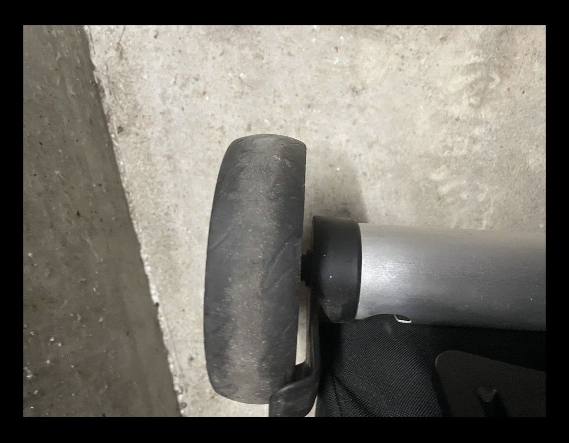 Autres articles pour la maison: Einkaufstrolley mit Tasche   – D'occasion à Mellingen par DAMI7682 4