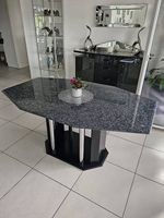 Granit (labrador) Esstisch