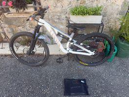 Canyon Neuron Young Hero AL, 2XS