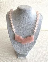 Rosenquarz Edelstein Kette. Quarzplatte & Kugel Unikat