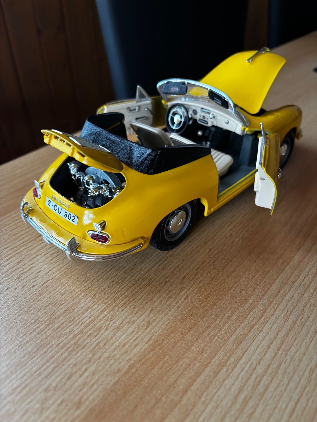 Bburago Modellautos: Porsche 356 B  1/18 1961 Bburago – Gebraucht aus Affeltrangen von Pal-94 2
