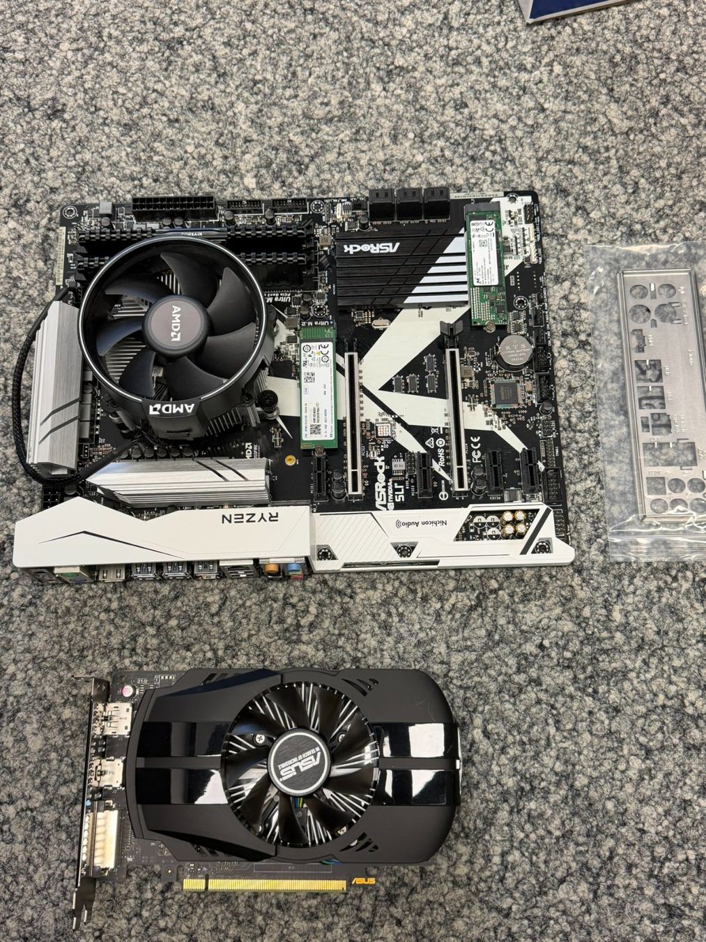PCs: Div. Hardware – D'occasion à Spiez par eag01 5