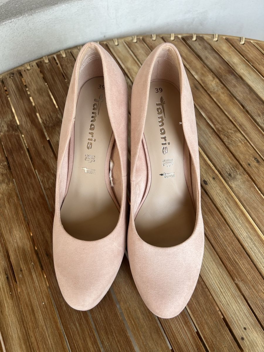 Tamaris Scarpe da donna: Tamaris Navy Klassische Pump Gr. 39 – Nuovo e nell'imballaggio originale da Spreitenbach venduto da Opfikoner1 5