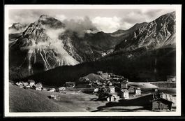 AK Inner-Arosa, Ortspartie und Bergpanorama
