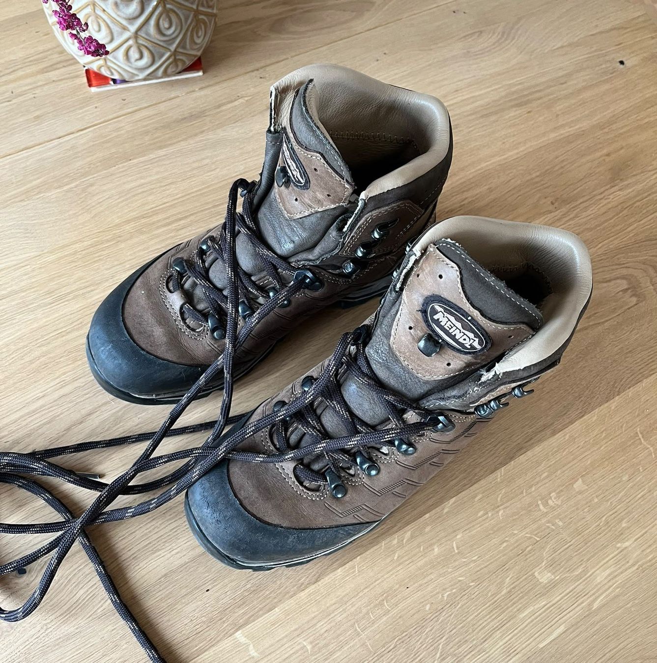 Meindl Damenschuhe: Meindl Wanderschuhe, braun Leder – Gebraucht aus Steffisburg von moa_5m7z 2