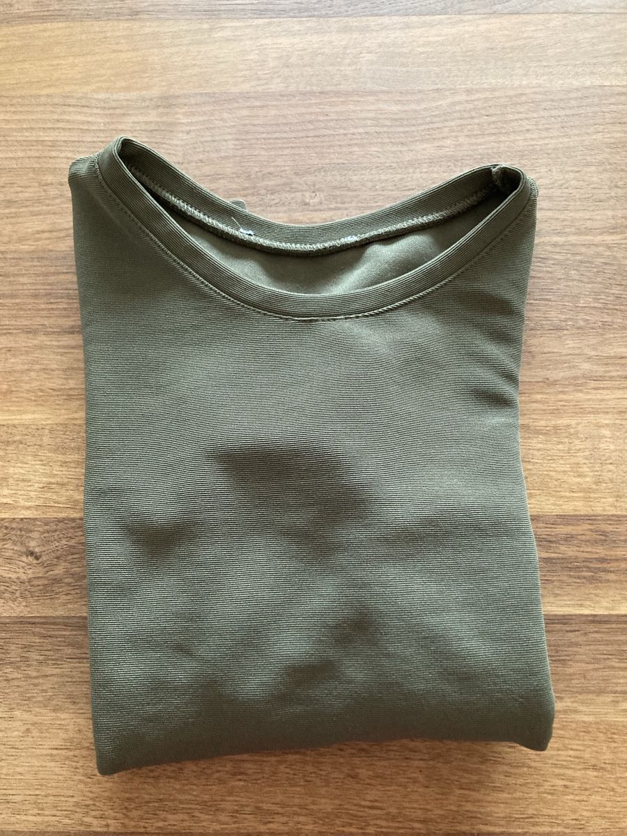H&M T-shirt: Kurz Tshirt S – Usato da Kesswil venduto da Branca-01 1