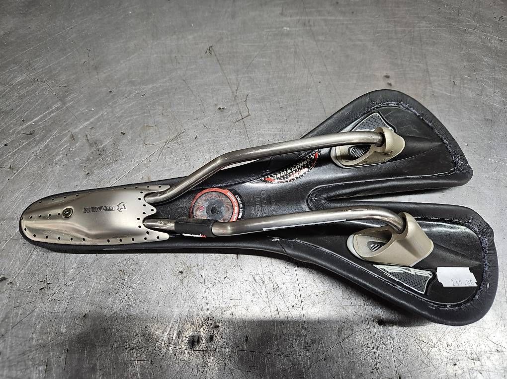 Pezzi di ricambio: Velosattel selle san marco – Usato da Münsingen venduto da astra76 1