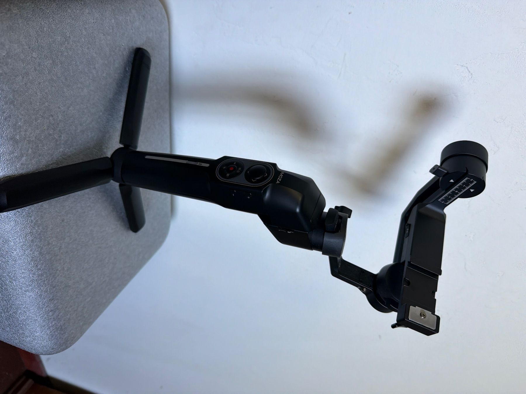 Supporti a parete: moza mini p max Gimbal – Usato da Oltingen venduto da loraan 1