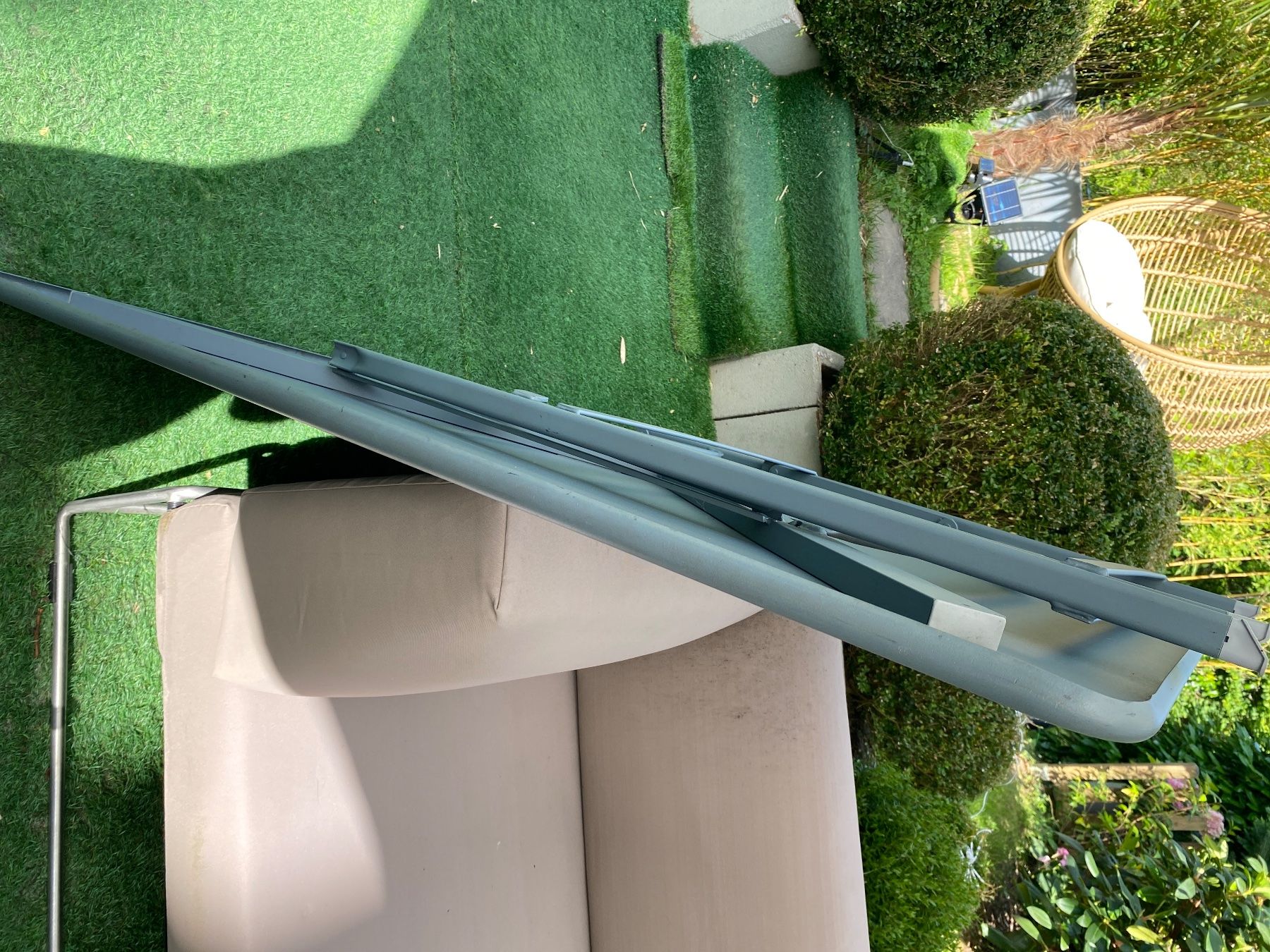 Fermob Tische: Table de jardin Fermob – Gebraucht aus Founex von hel_f5lx 2