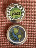 Frieden Brosche / Peace Button 2er Set