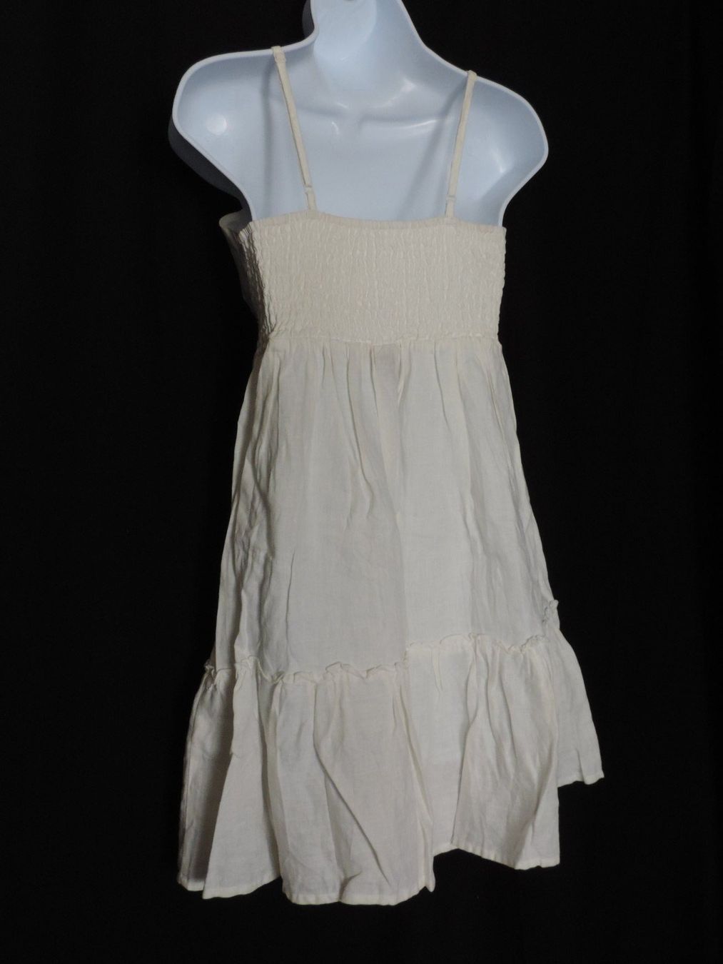 Kleider: robe blanche avec strass – Gebraucht aus Genève von Axelle333 6
