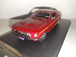 Ford Mustang GT-390 Fastback 1968 1:43 Premium X