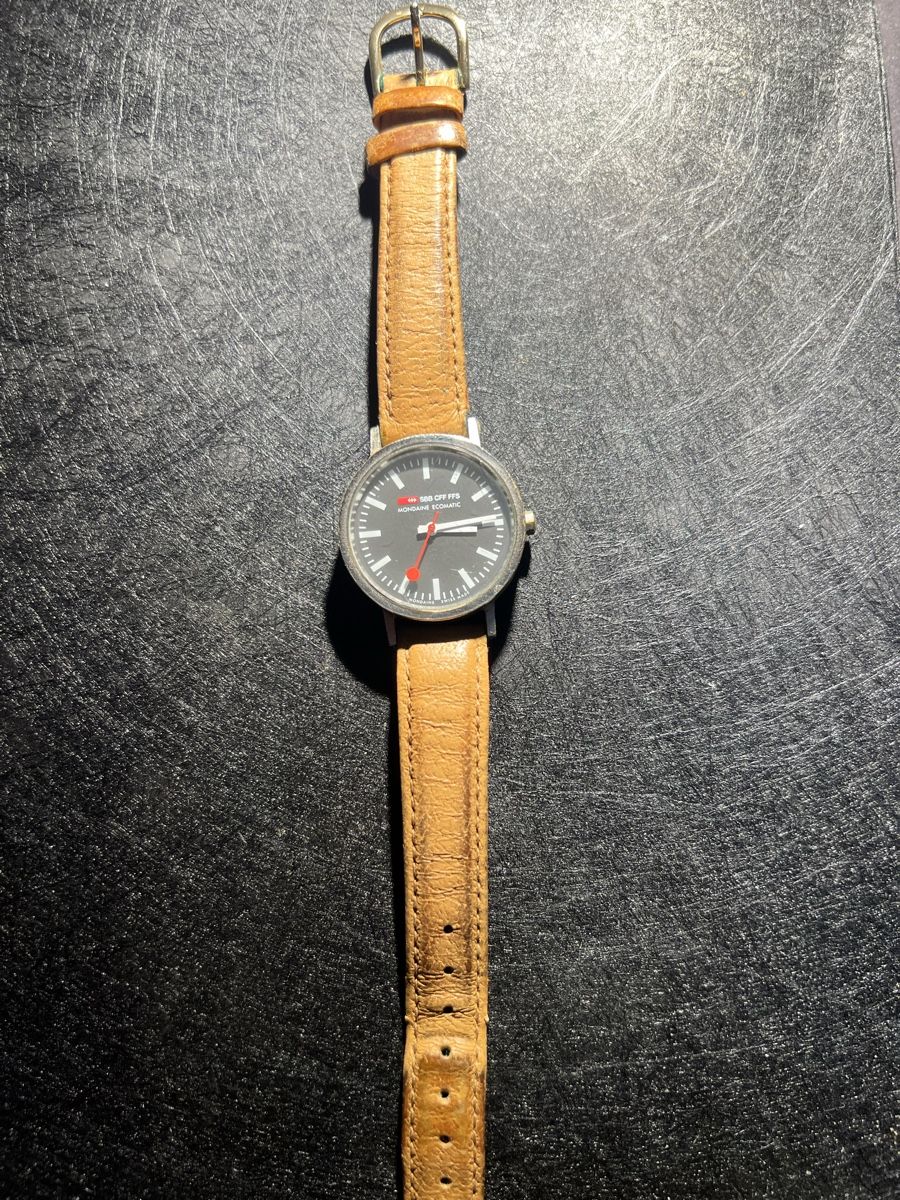 Mondaine Orologi: Mondaine SBB Uhr – Usato da Laufen venduto da groove60 2