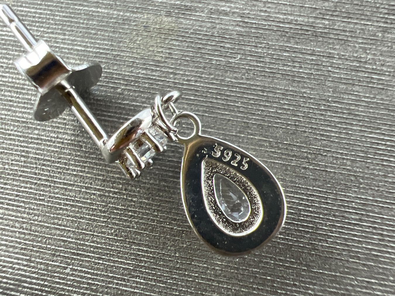 Ohrringe & -stecker: Ohrstecker 925 Silber – Gebraucht aus Niederuzwil von leo_8857 1