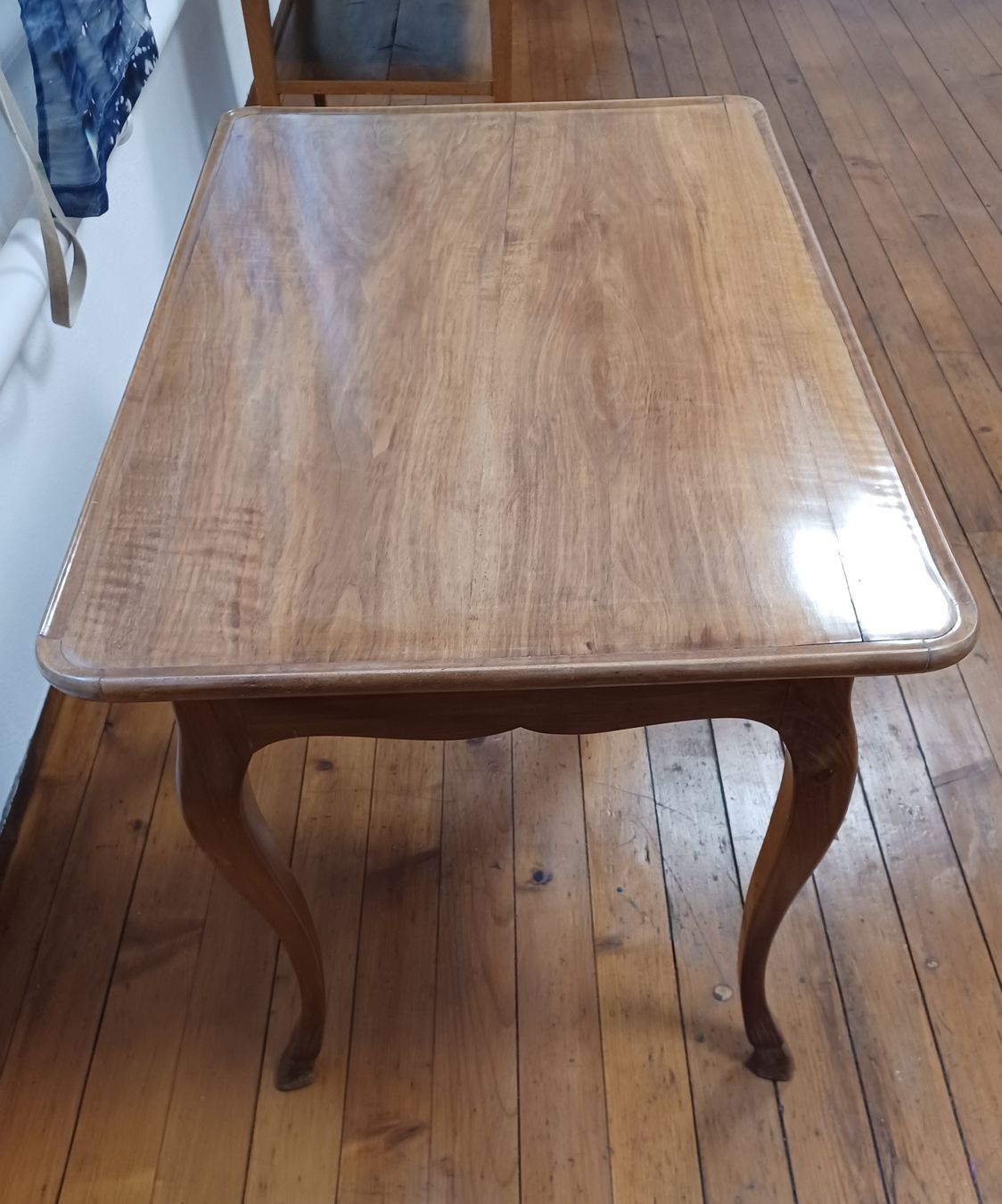 Tavoli: Table bernoise Louis XV – Usato da Bern venduto da siri2002 3