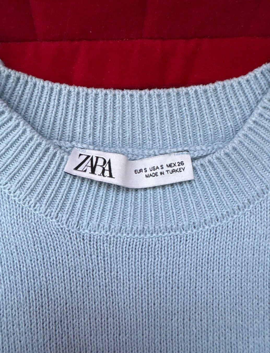 Zara Maglioni & Felpe: Pull Zara bleu clair - Taille S - Parfait pour la saison! – Usato da Grimisuat venduto da nAth.-