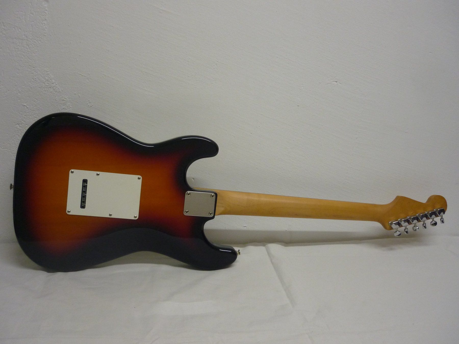 Strumenti musicali: E-Gitarre "Collins Roadmaster ST" – Usato da Maienfeld venduto da John13 4
