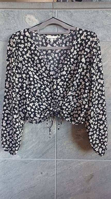 Chemisiers: H&M Bluse Gr. M  wie neu – D'occasion à Burgdorf par Damlaf_9 1