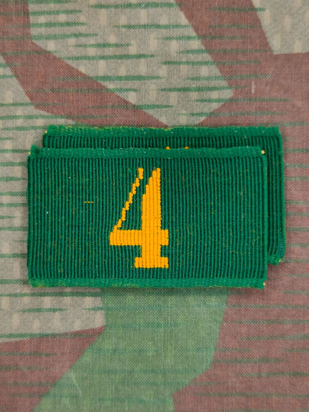 Schweizer Armee Uniformen: Achselschlaufen Ord. 1898 Nr. 4, Set – Gebraucht aus Bauma von SwissMilitaria