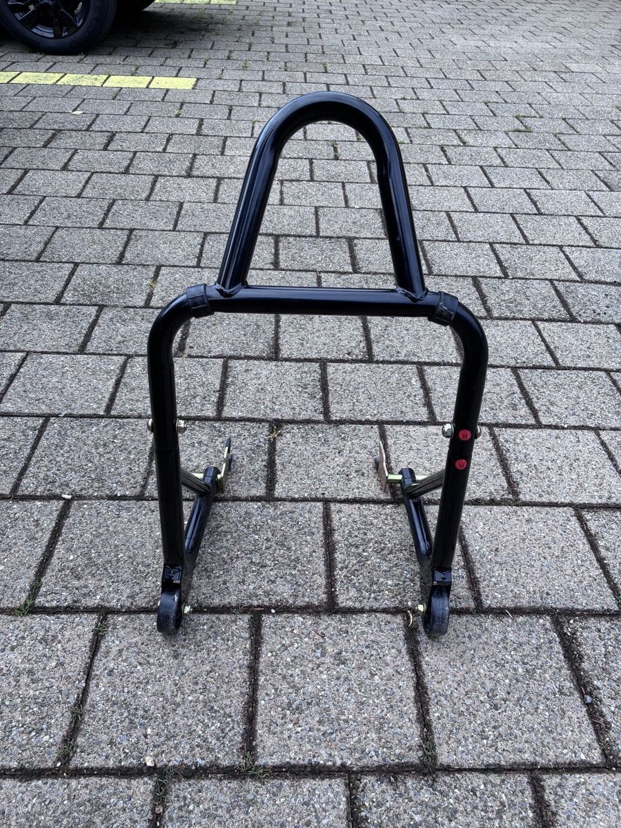 Stander: Hinterrad Montageständer  – Usato da Volketswil venduto da cba_75ws 6