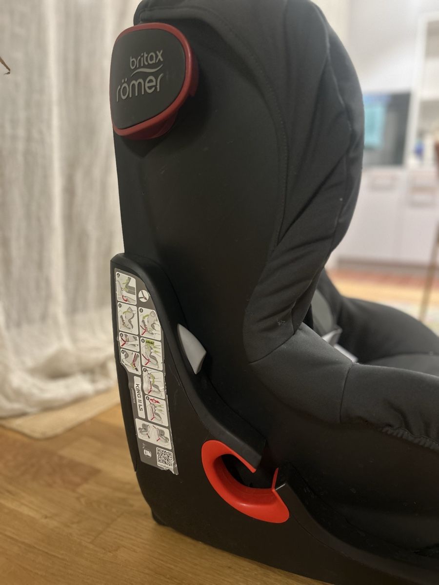Britax Römer Seggiolini per auto: Britax Römer King 2 LS – Usato da Unterägeri venduto da Ekomaki 1