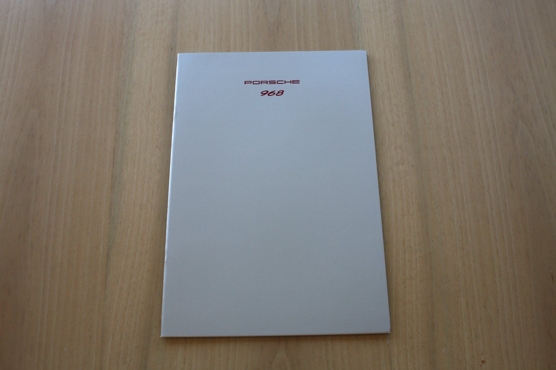 Porsche Documenti: Porsche 968 Prospekt mit Datenblatt 1992 – Usato da Wikon venduto da erwin400