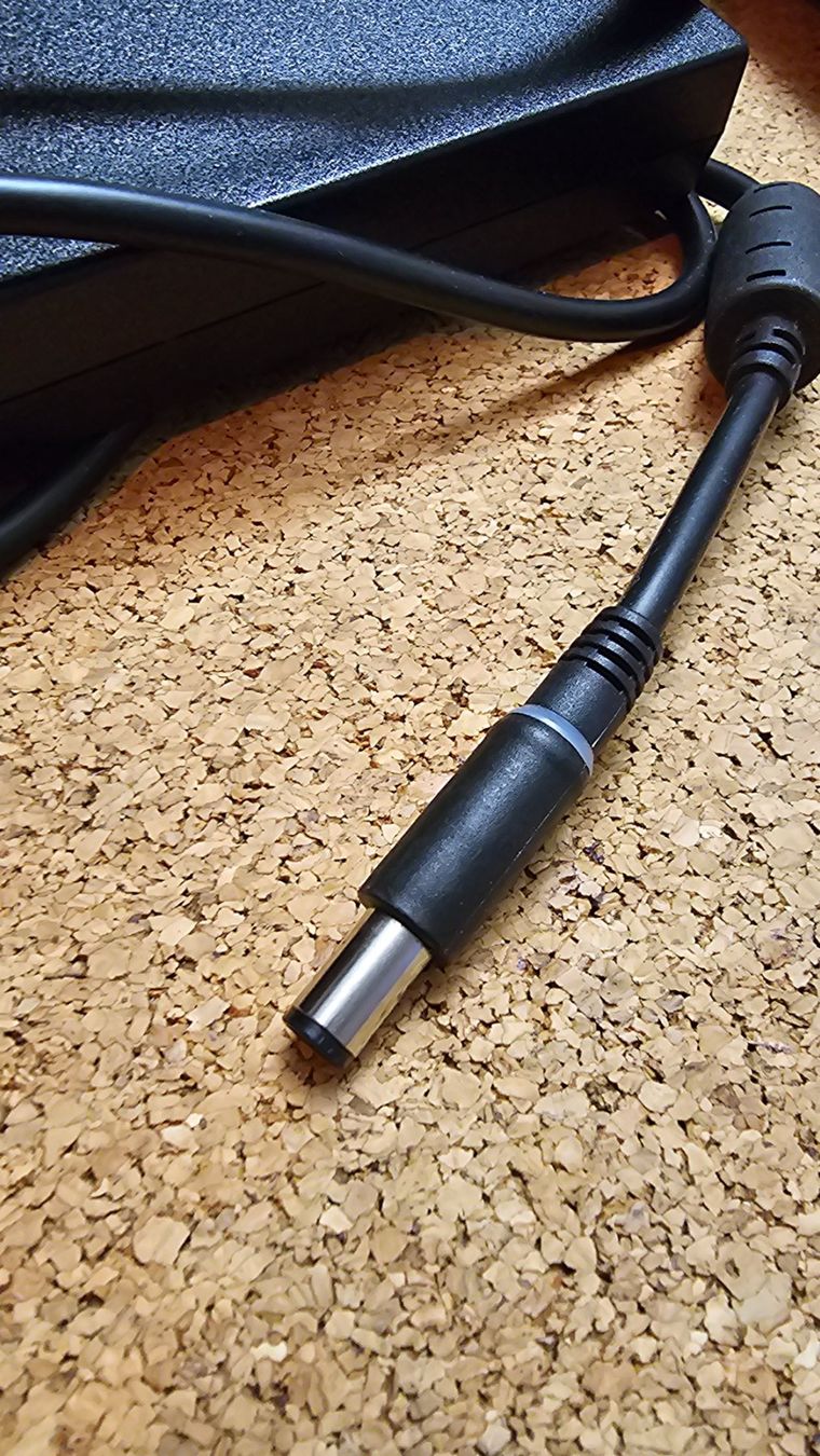 Dell Caricabatterie: Netzteil Dell 130W – Usato da Worb venduto da RFW 1