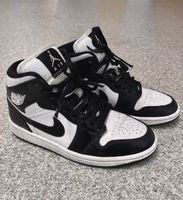 Air Jordan 1 Mid Sneakers Schwarz Weiss Grösse 37.5