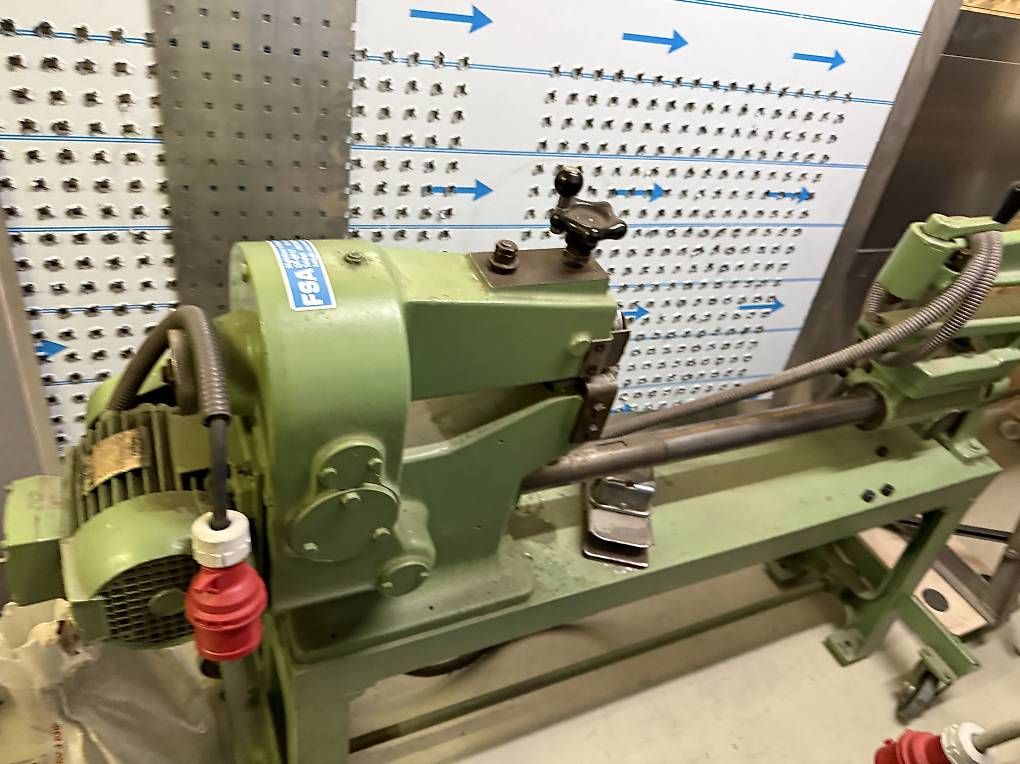 Tutte le macchine: Bördelmaschine – Usato da Emmen venduto da gas_9zy2 2