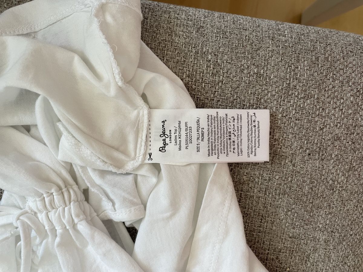 Pepe Jeans Top: Top Pepe Jeans G. S – Nuovo (secondo la descrizione) da Frenkendorf venduto da Pinda4402 4