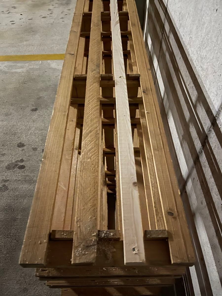 Scaffali: Holzregal, ideal für Keller – Usato da Zug venduto da Linda_VK0 2