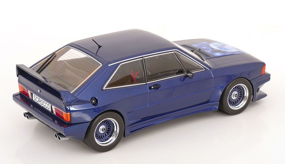Volkswagen Modellini d'auto: VW SCIROCCO RIEGER BLAU 1:18 MCG – Nuovo e nell'imballaggio originale da Suhr venduto da Moebelsiralfred 1