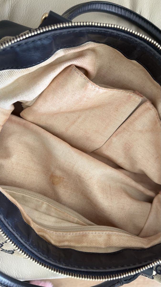 Gucci Borse da donna: Sac à main Gucci en toile GG  – Usato da Mont-sur-Lausanne venduto da summerblue 8