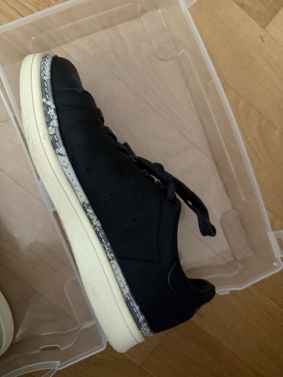 Adidas Scarpe da donna: Adidas Sneakers schwarz – Usato da Winterthur venduto da yar_dpp8 1