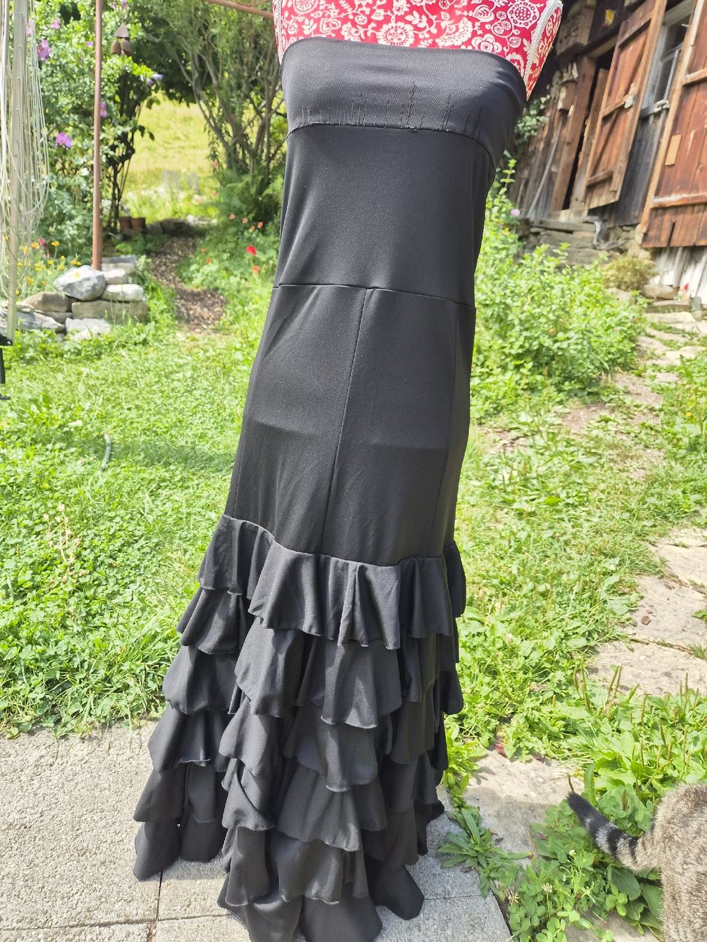 Röcke: Flamencorock in schwarz Grösse S mit Volants – Gebraucht aus Wattwil von tannenmeise73