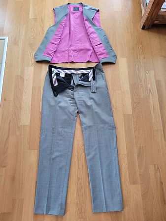 Grauer Anzug von Paul Costelloe Grösse L