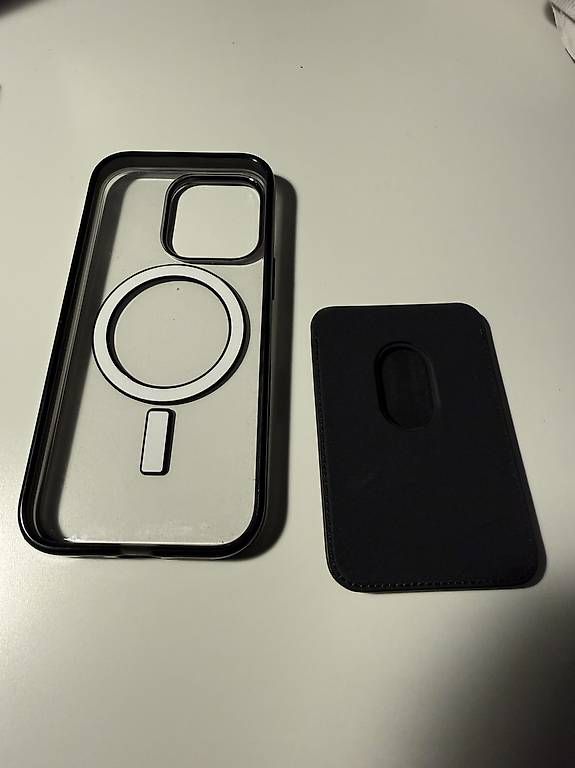 Covers & Schutzfolien: Neuwertige iPhone 16 Pro Hülle mit Wallet – Gebraucht aus Uitikon Waldegg von lar_s9kb 1