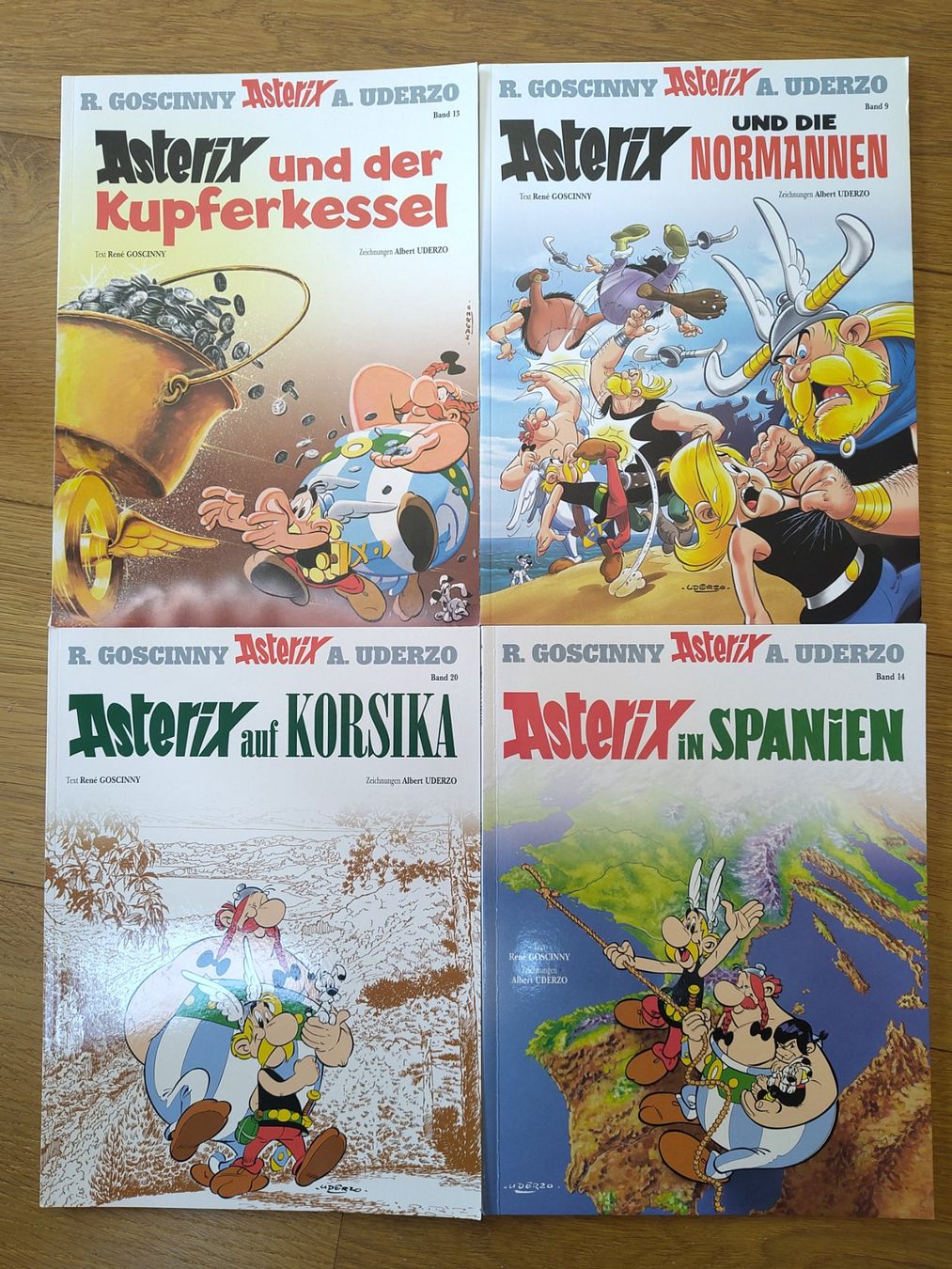 Fumetti: Asterix Comic: Bände 9, 13, 14, 20 – Usato da Steinhof SO venduto da Morepointless